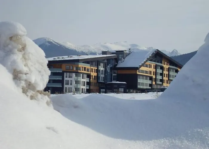 Aspen Heights 4 Bed Studio